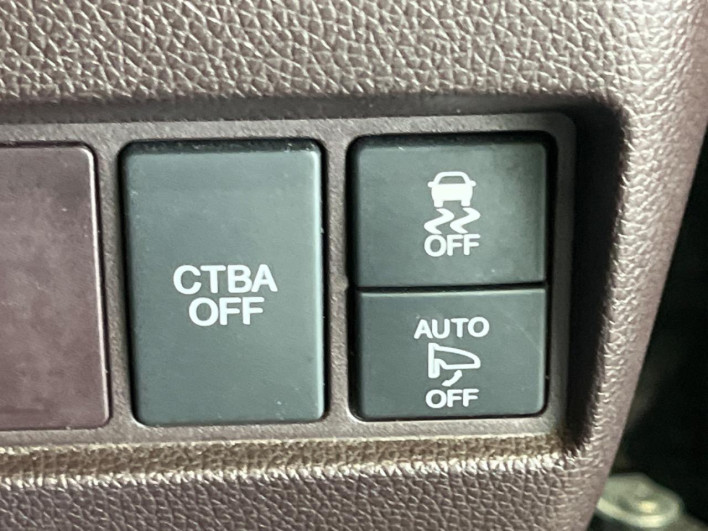 2015 Honda N-WGN Custom DBA-JH1 (UW-69f1f72795733)[14]