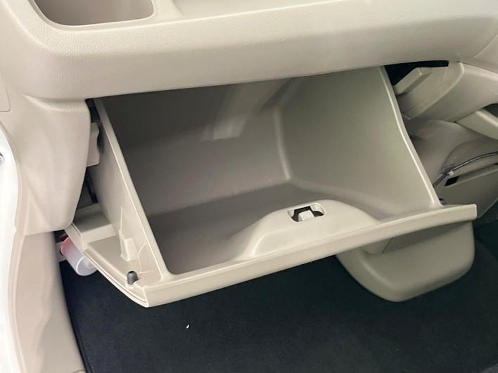 2015 Honda N-WGN DBA-JH1 (UW-69f1f7286348d)[13]