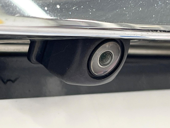 2017 Honda N-WGN Custom DBA-JH2 (UW-69f1f7286e07d)[19]