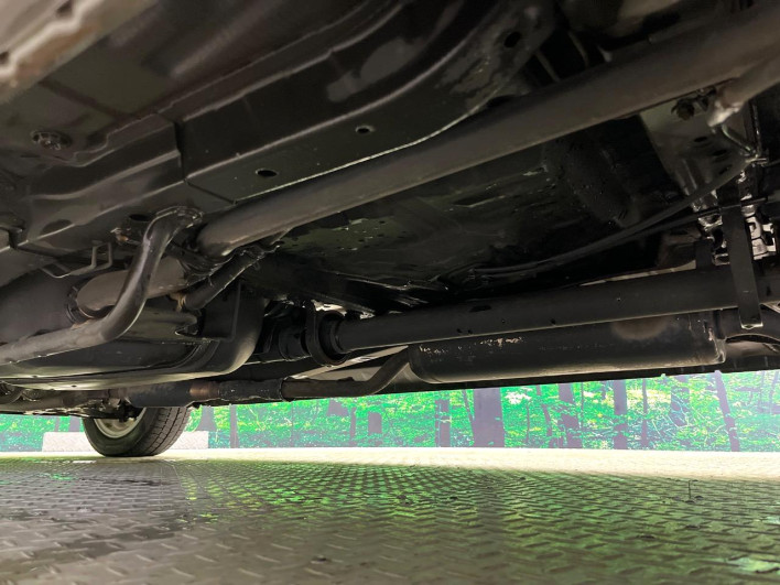 2017 Honda N-WGN Custom DBA-JH2 (UW-69f1f7286e07d)[24]