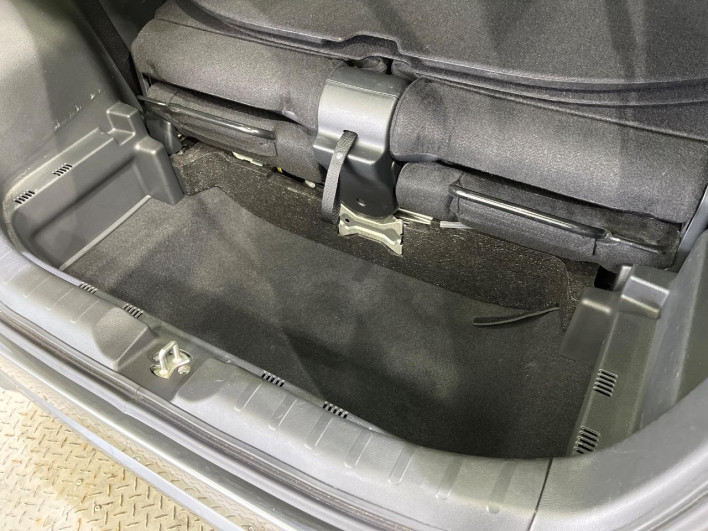 2017 Honda N-WGN Custom DBA-JH2 (UW-69f1f7286e07d)[23]