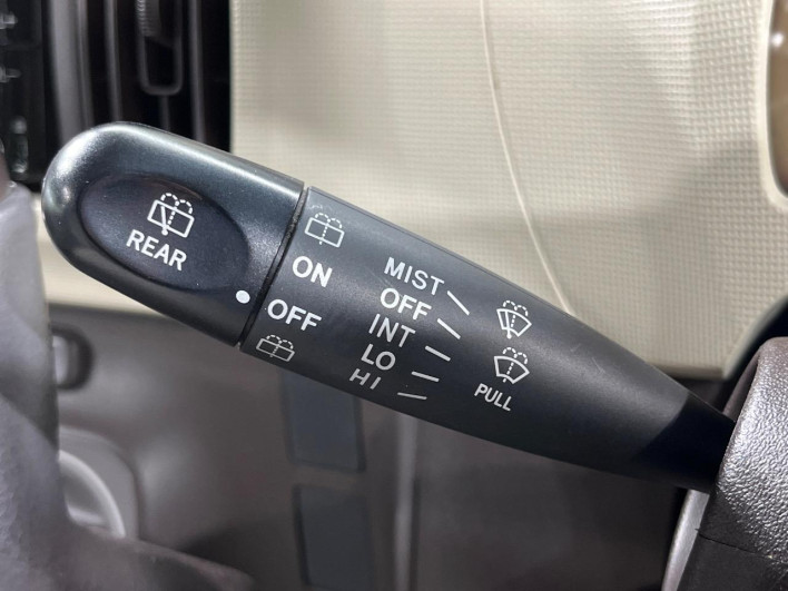 2011 Toyota Passo DBA-KGC30 (UW-69f1f7328c530)[23]