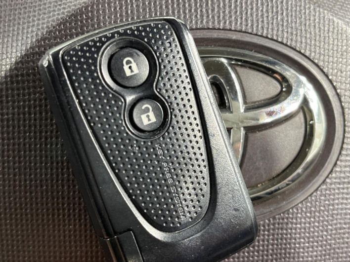 2011 Toyota Passo DBA-KGC30 (UW-69f1f7328c530)[27]