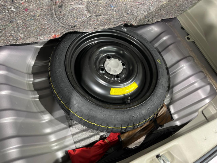 2011 Toyota Passo DBA-KGC30 (UW-69f1f7328c530)[13]