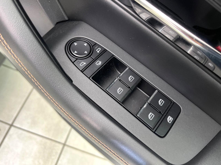 2023 Mazda CX-60 5BA-KH5P (UW-69f1f733a6ad6)[27]