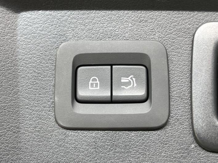 2023 Mazda CX-60 5BA-KH5P (UW-69f1f733a6ad6)[22]