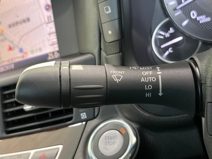 2010 Nissan Fuga DBA-KNY51 (UW-69f1f7348a5ad)[19]