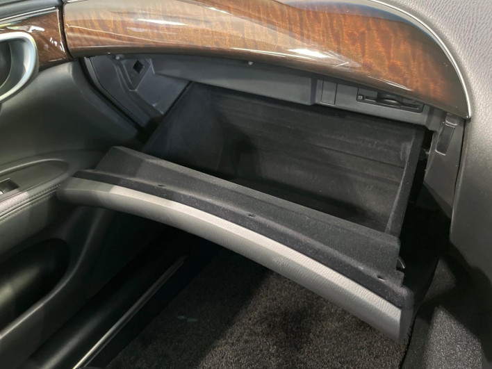 2010 Nissan Fuga DBA-KNY51 (UW-69f1f7348a5ad)[6]