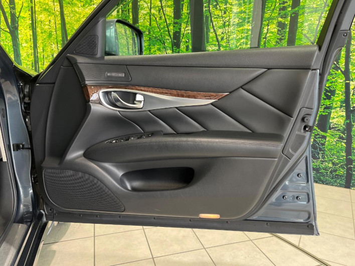 2010 Nissan Fuga DBA-KNY51 (UW-69f1f7348a5ad)[29]