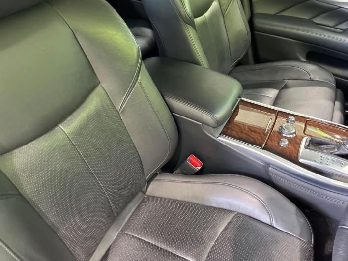 2010 Nissan Fuga DBA-KNY51 (UW-69f1f7348a5ad)[26]