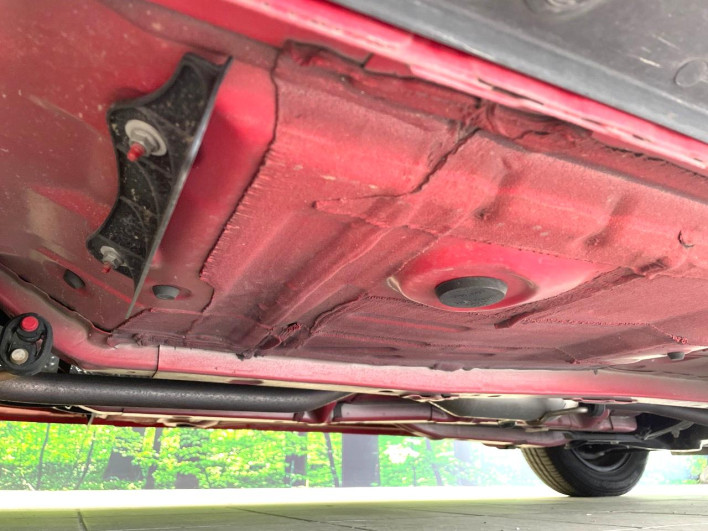 2018 Toyota Vitz DBA-KSP130 (UW-69f1f7353989d)[25]