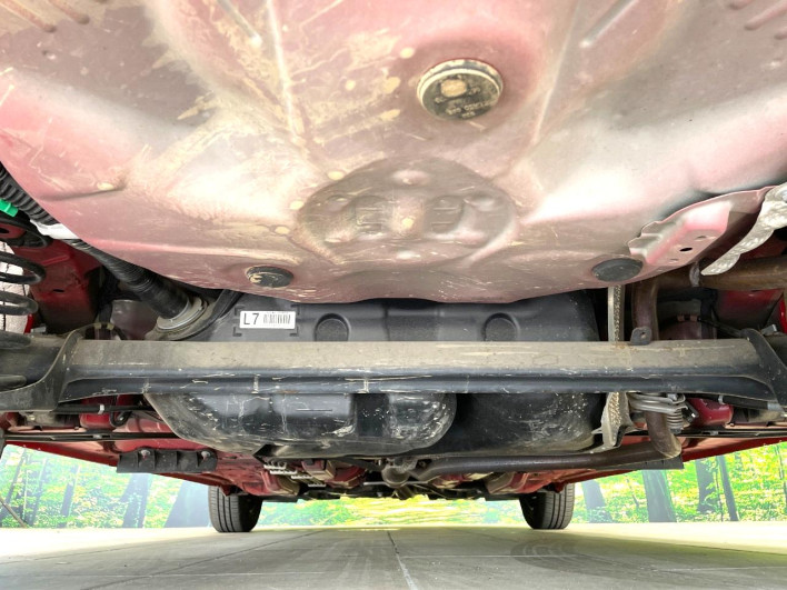 2018 Toyota Vitz DBA-KSP130 (UW-69f1f7353989d)[19]