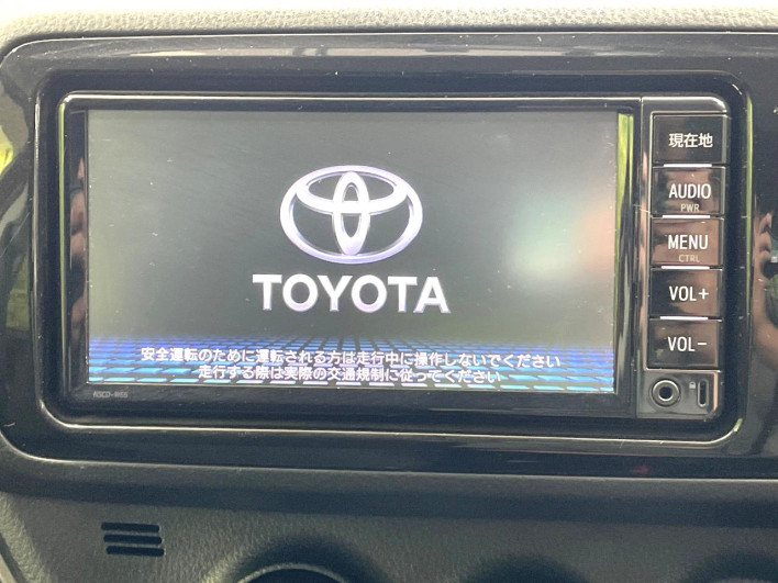2018 Toyota Vitz DBA-KSP130 (UW-69f1f7353989d)[29]