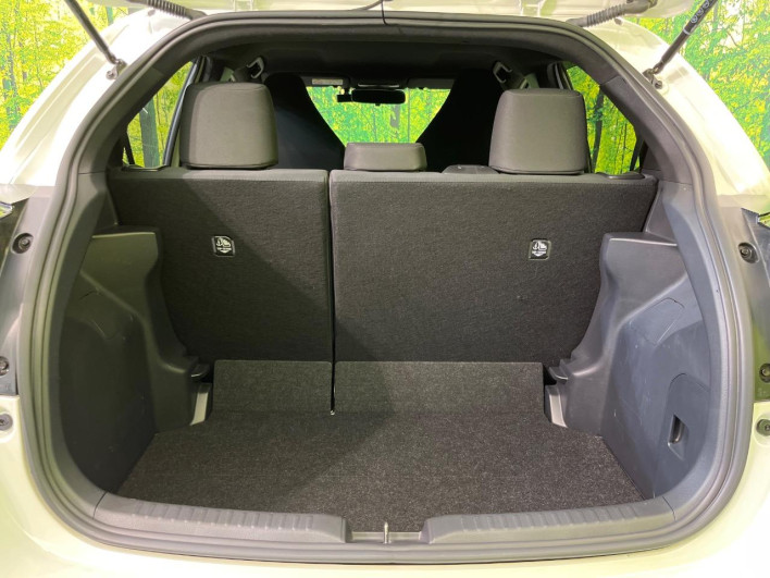2021 Toyota Yaris 5BA-KSP210 (UW-69f1f735d1a1d)[29]