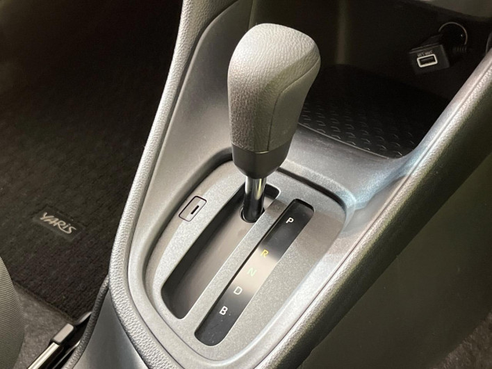 2021 Toyota Yaris 5BA-KSP210 (UW-69f1f735d1a1d)[18]