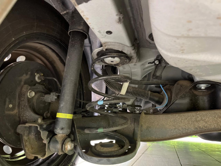 2021 Toyota Yaris 5BA-KSP210 (UW-69f1f735d1a1d)[24]