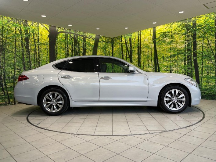 2012 Nissan Fuga DBA-KY51 (UW-69f1f7366c6f0)[16]