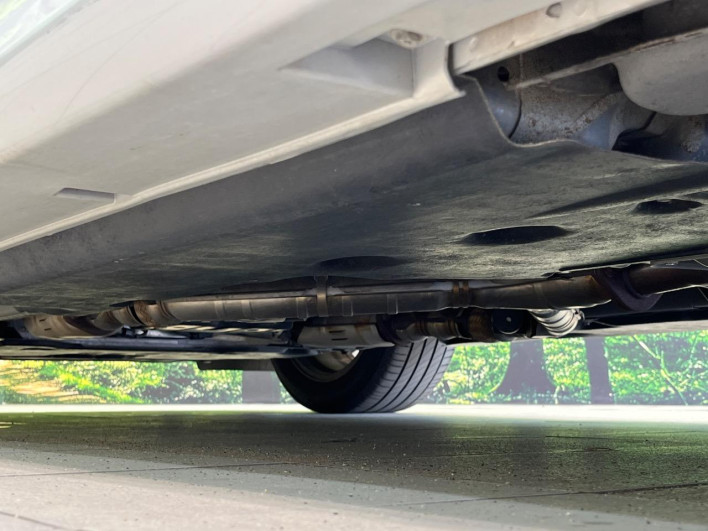 2012 Nissan Fuga DBA-KY51 (UW-69f1f7366c6f0)[26]