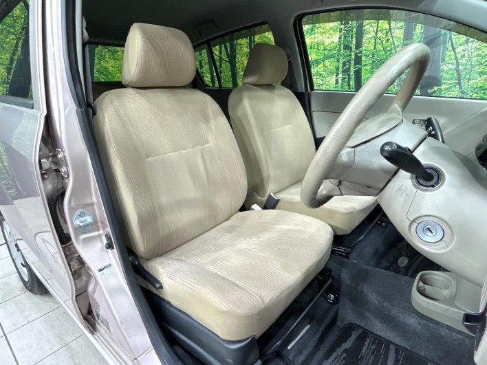 2010 Daihatsu Mira DBA-L275S (UW-69f1f73708bfa)[28]