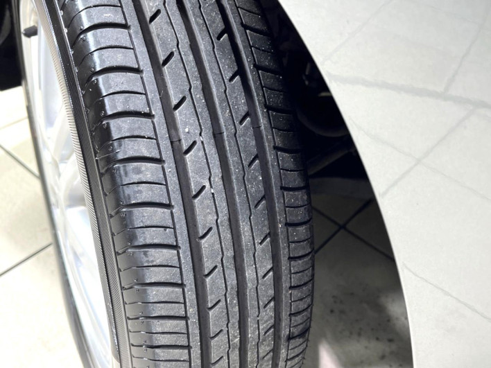 2010 Daihatsu Tanto DBA-L375S (UW-69f1f737812b7)[9]