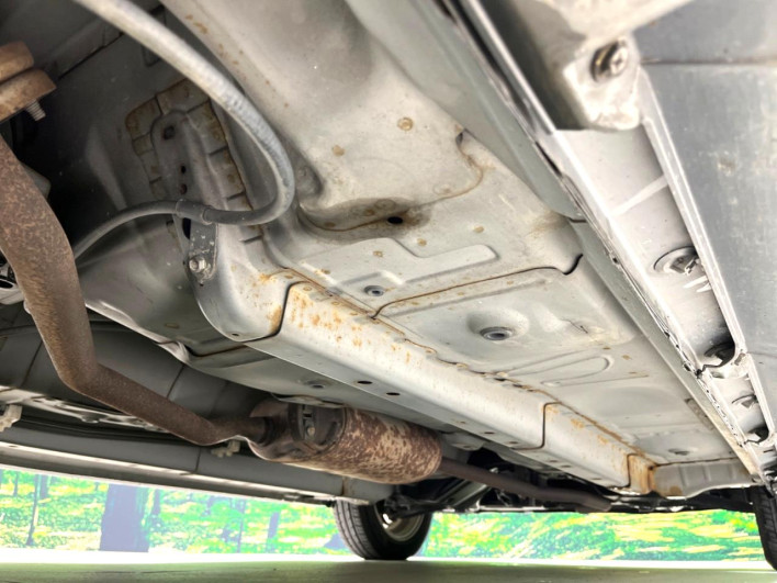 2010 Daihatsu Tanto DBA-L375S (UW-69f1f737812b7)[27]
