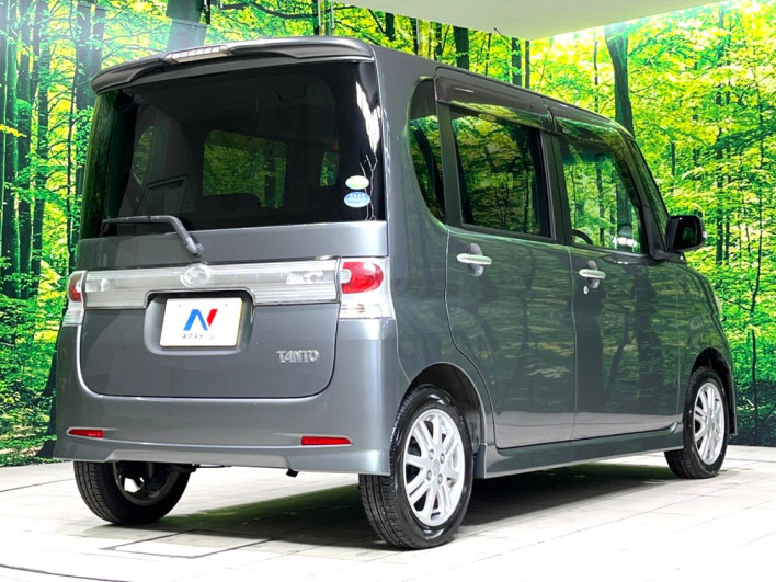 2010 Daihatsu Tanto DBA-L375S (UW-69f1f737812b7)[18]
