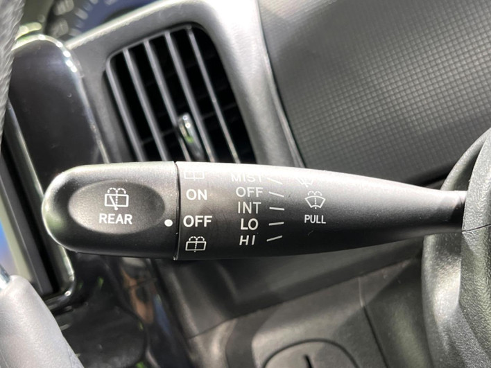 2011 Daihatsu Tanto CBA-L375S (UW-69f1f738c7771)[19]