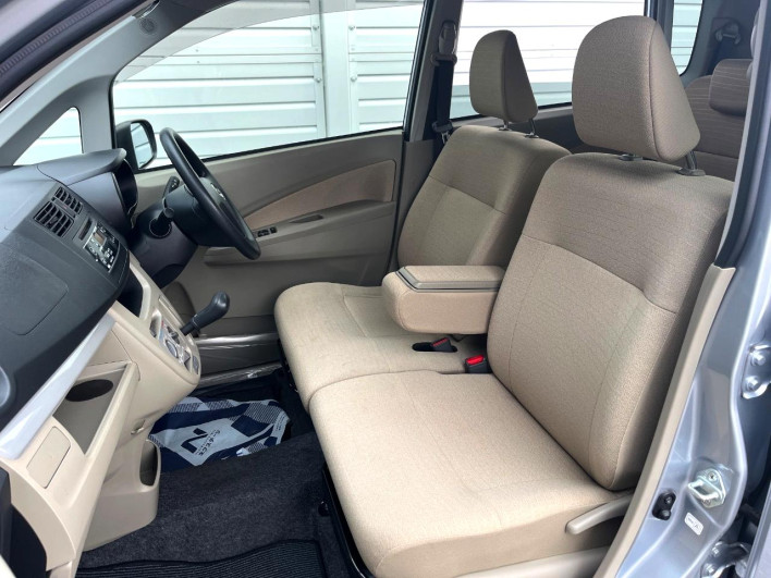 2014 Daihatsu Move DBA-LA100S (UW-69f1f739ceed1)[17]