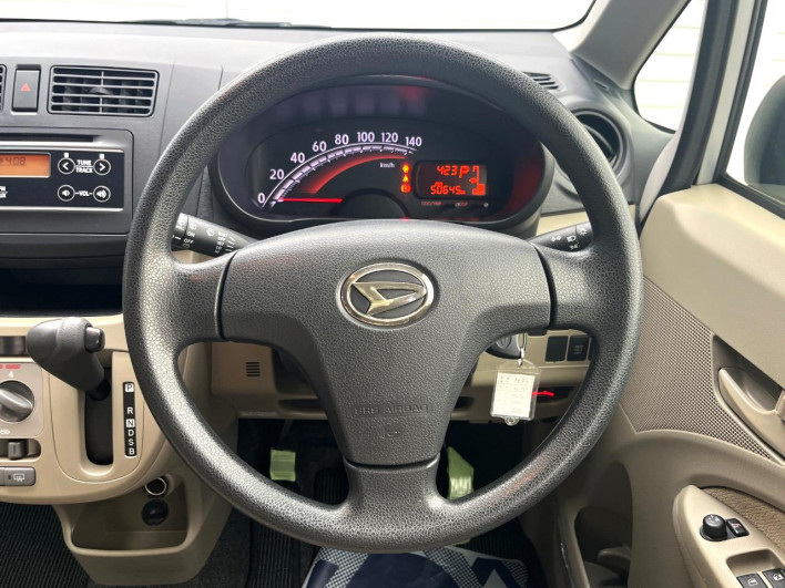 2014 Daihatsu Move DBA-LA100S (UW-69f1f739ceed1)[28]