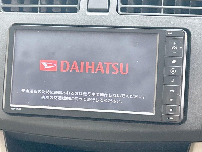 2013 Daihatsu Move DBA-LA110S (UW-69f1f739e2274)[13]