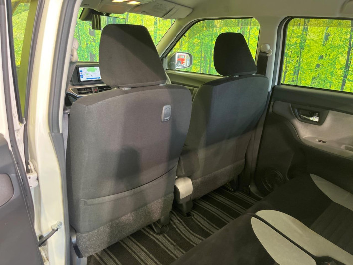 2016 Daihatsu Cast DBA-LA250S (UW-69f1f73da997c)[10]