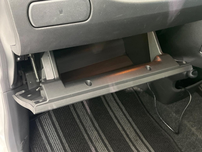 2016 Daihatsu Cast DBA-LA250S (UW-69f1f73da997c)[13]