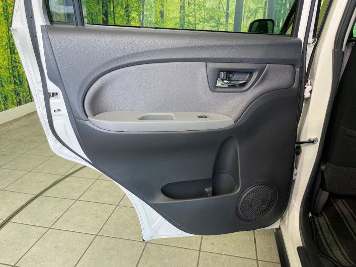 2016 Daihatsu Cast DBA-LA250S (UW-69f1f73da997c)[8]