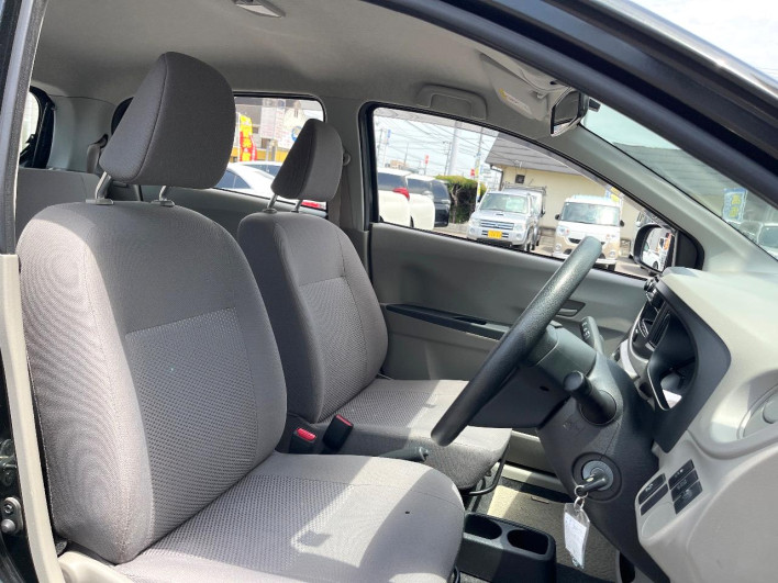 2015 Daihatsu Mirai Ease DBA-LA300S (UW-69f1f73ecf85d)[23]