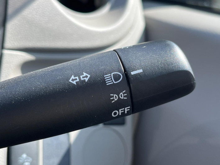2016 Daihatsu Mirai Ease DBA-LA300S (UW-69f1f73fd63b9)[29]