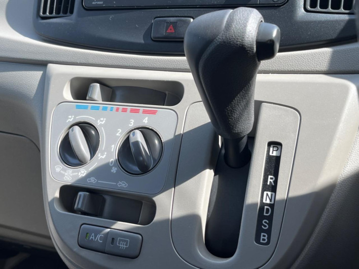 2016 Daihatsu Mirai Ease DBA-LA300S (UW-69f1f73fd63b9)[25]
