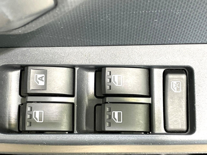 2020 Daihatsu Mirai Ease 5BA-LA350S (UW-69f1f741c3e83)[8]