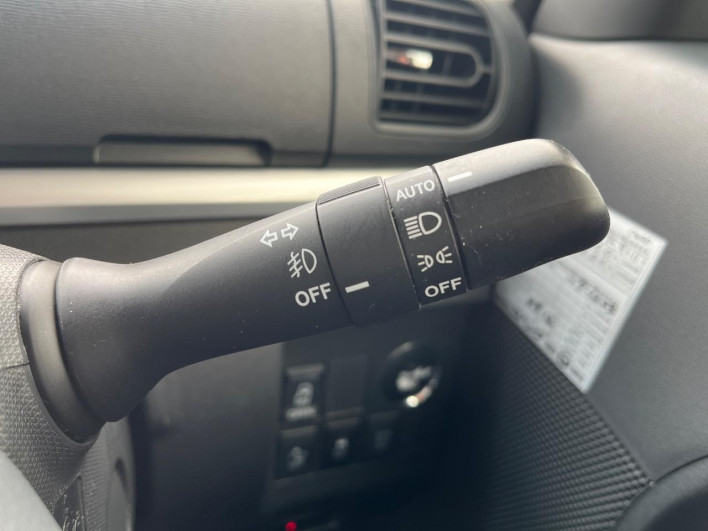 2014 Daihatsu Tanto DBA-LA600S (UW-69f1f7471ebbc)[11]