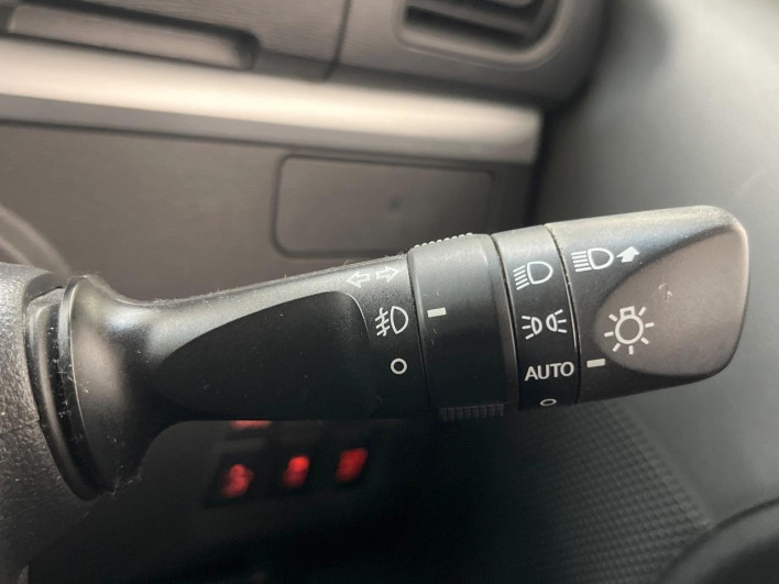 2015 Daihatsu Tanto DBA-LA600S (UW-69f1f748dde39)[12]