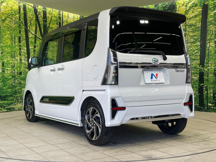 2022 Daihatsu Tanto 5BA-LA650S (UW-69f1f74c2fa71)[10]