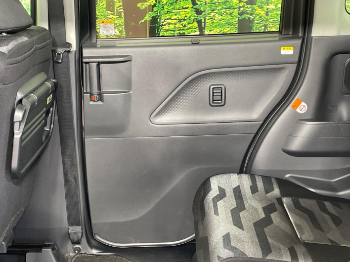 2023 Daihatsu Tanto 5BA-LA650S (UW-69f1f74d65d00)[19]