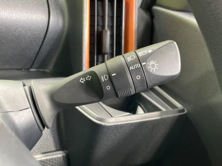 2023 Daihatsu Tanto 5BA-LA650S (UW-69f1f74d65d00)[8]