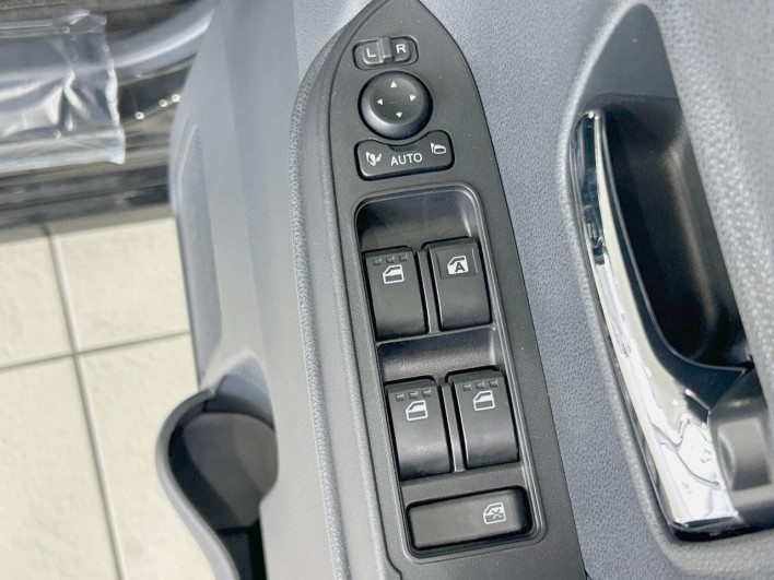 2024 Daihatsu Tanto 5BA-LA650S (UW-69f1f74e6342f)[25]