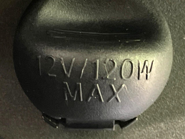 2015 Daihatsu Wake DBA-LA700S (UW-69f1f7515caba)[15]