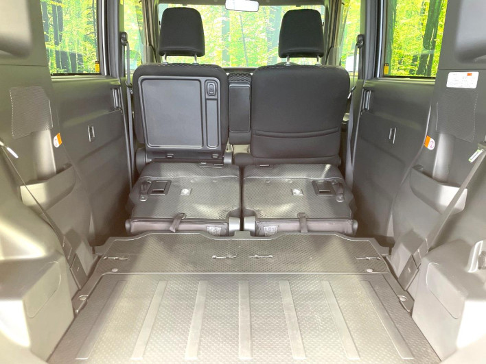 2015 Daihatsu Wake DBA-LA700S (UW-69f1f7515caba)[20]