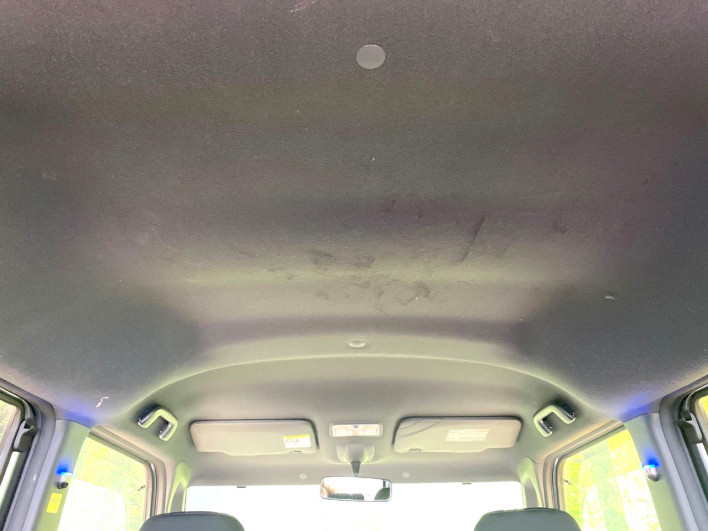 2015 Daihatsu Wake DBA-LA700S (UW-69f1f7515caba)[18]