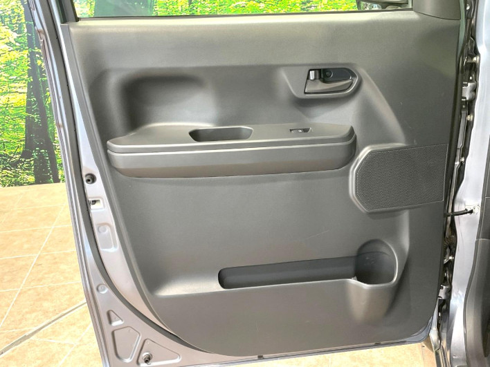 2015 Daihatsu Wake DBA-LA700S (UW-69f1f7515caba)[25]