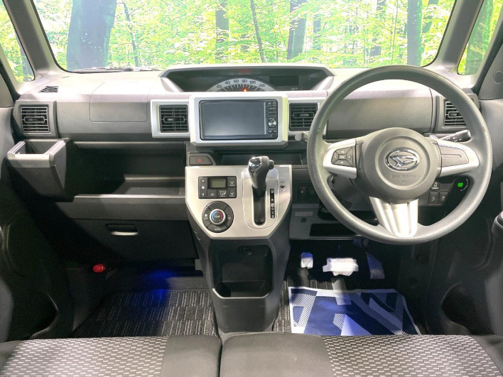 2015 Daihatsu Wake DBA-LA700S (UW-69f1f7515caba)[4]