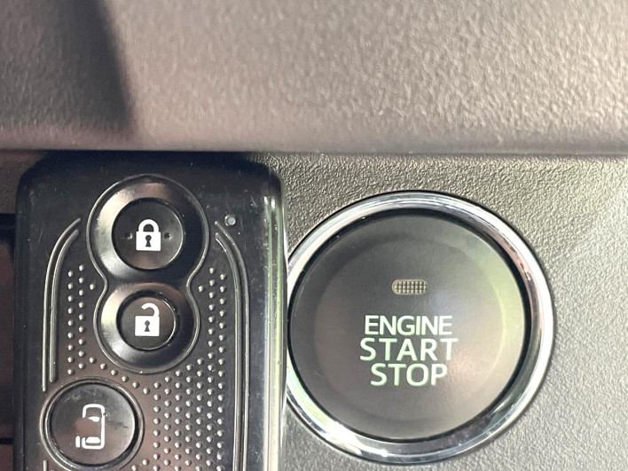 2015 Daihatsu Wake DBA-LA700S (UW-69f1f7515caba)[9]