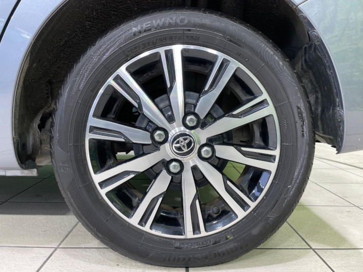 2021 Toyota Pixis Mega 3BA-LA700A (UW-69f1f7517611a)[8]